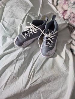 jordan sneakers size 10C.