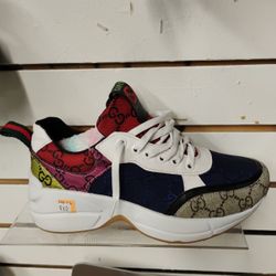 Unisex Size 6 7 