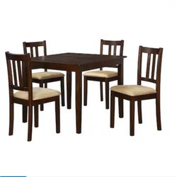 Square Dinning Table 