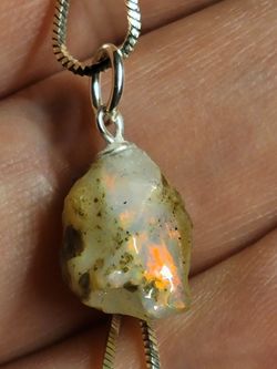 5ctw Pendant Natural Red Ethiopian Fire Opal Rough Crystal 925 silver Bail - New