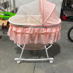 Bassinet (pink)