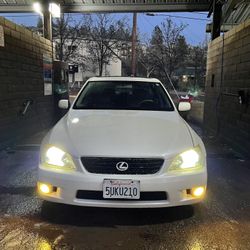 2001 Lexus IS 300