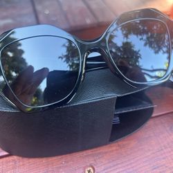 Gucci Glasses 