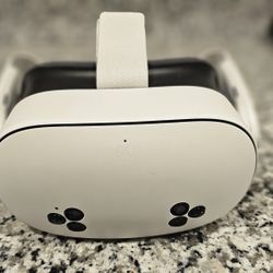 Quest 3S - Headset and packaging ONLY