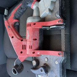 Milwaukee bandsaw