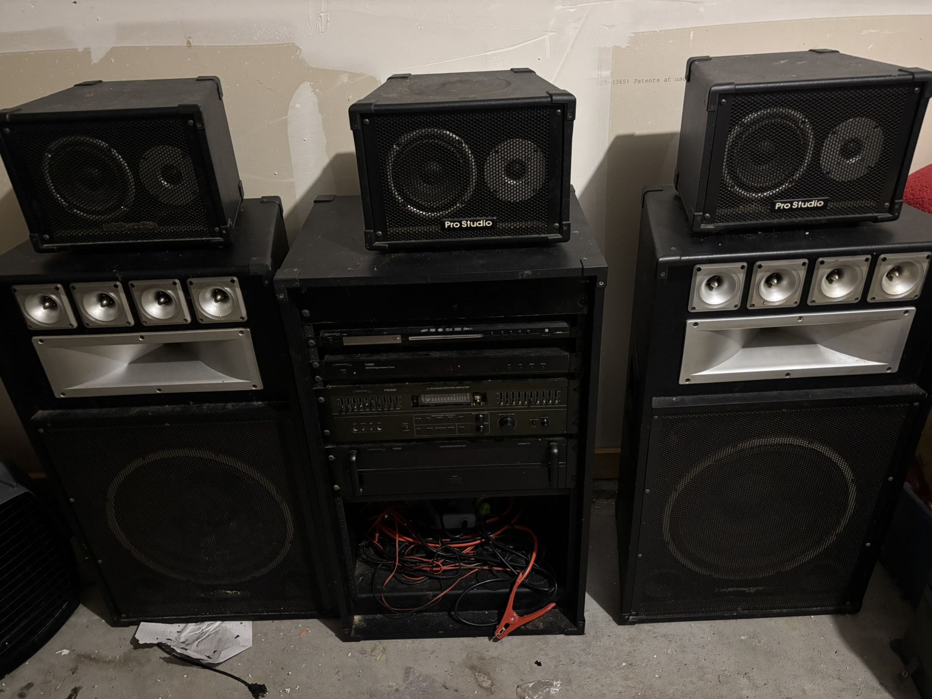 Stereo