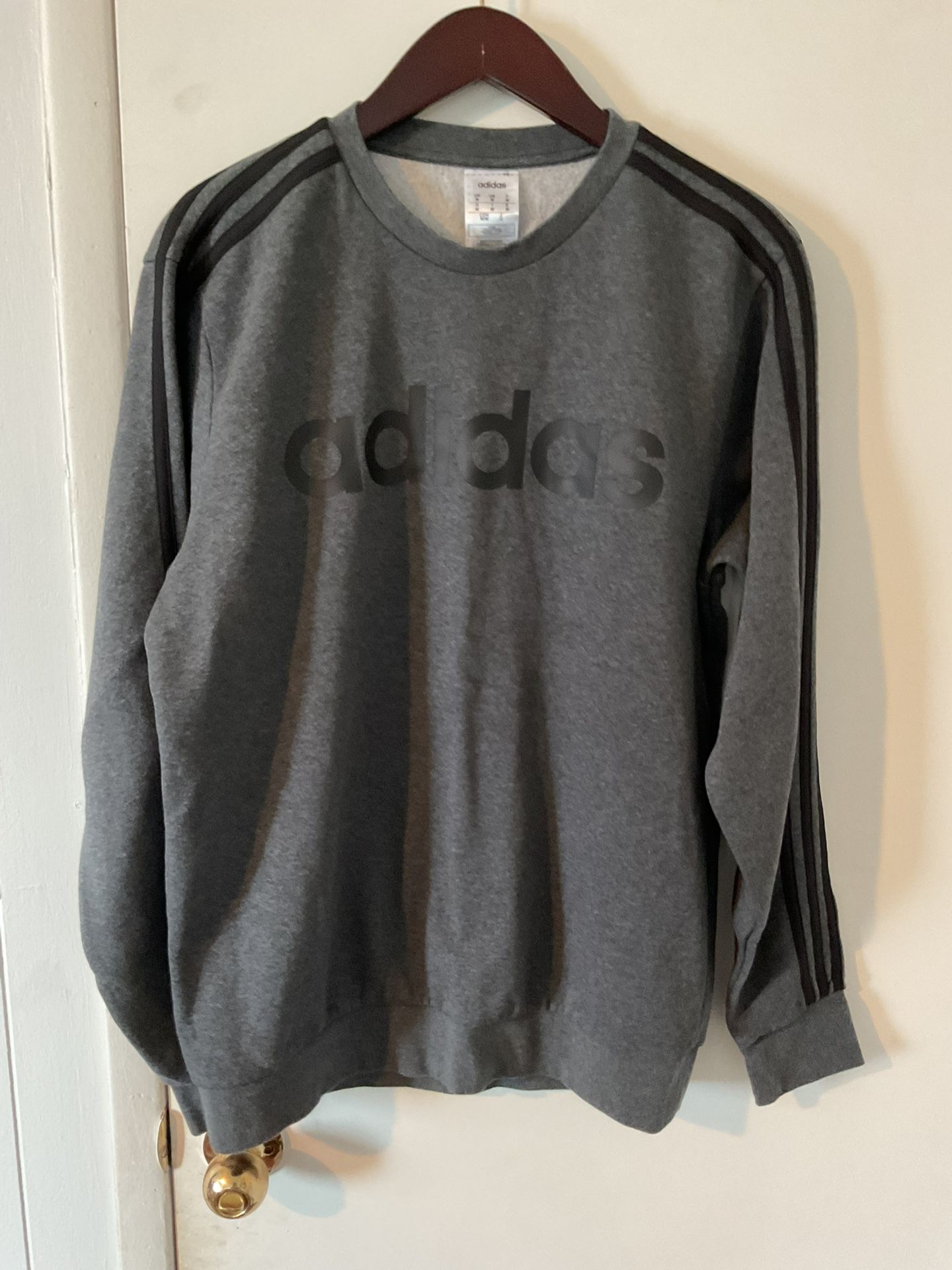 Men’s Adidas Sweater Size Medium