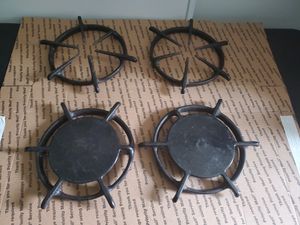 Photo Lot of 4 O'Keefe & Merritt Vintage Stove Parts USED Porcelain Enamel Grate 1950 ORIGINAL Condition is Used