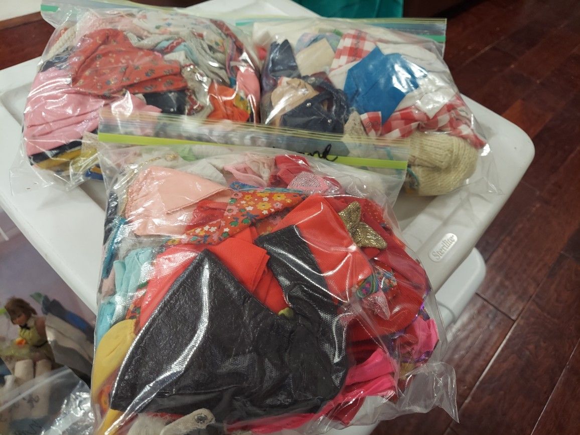 Barbie 50 Pieces Unbranded Misc. Clothing