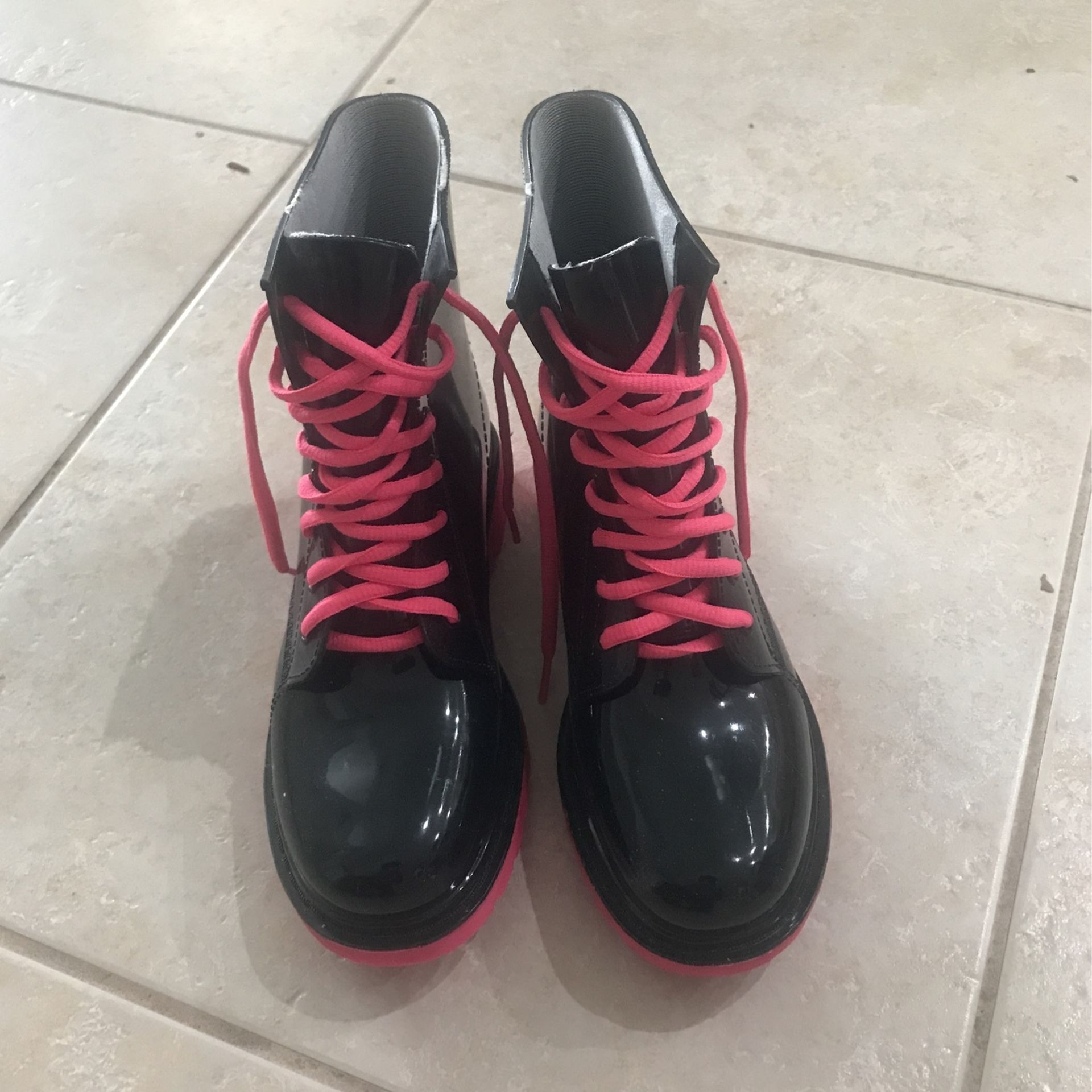 Womens Boots
