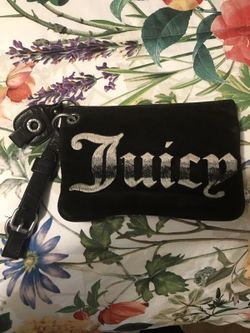 Juicy couture wristlet