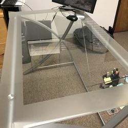 Glass Desk In Amazing Condition