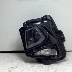 2019 2022 Chevy Blazer left HID headlight (3i)