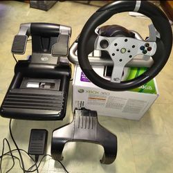 Used XBox 360 Mad Catz Wireless Force Feedback Racing Wheel