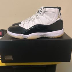 Used Jordan 11 DMP 