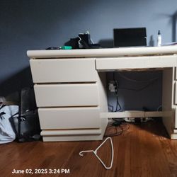 Bed Room Set