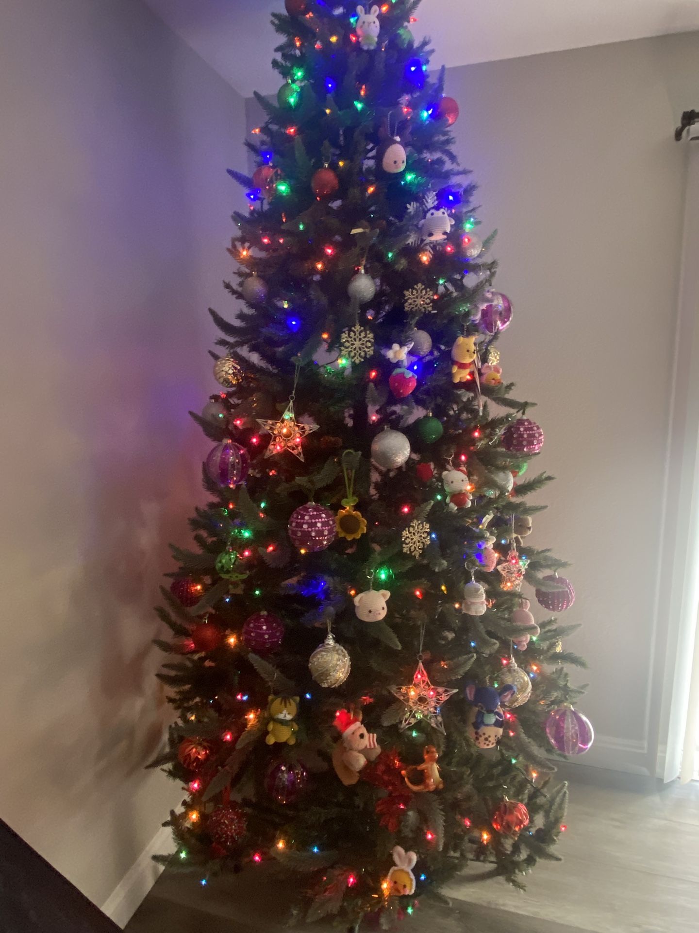 9ft Xmas Tree. Tree And Lights Only
