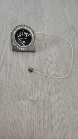 Old School Stewart Warner Coffin Sweep Oil Pressure Gauge