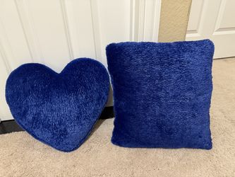 Blue almost new pillow decor