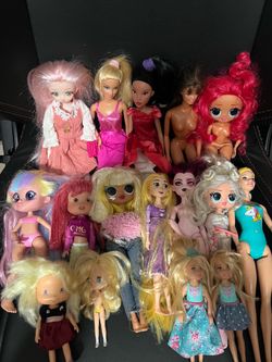 Barbie doll bundle