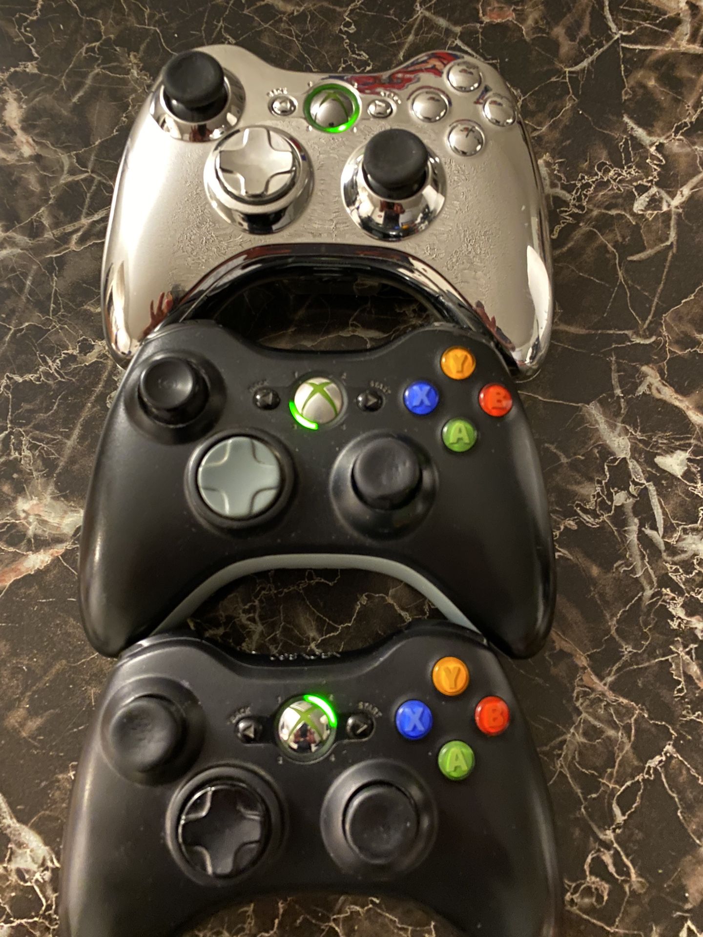 All 3 Xbox 360 Controllers And Games 