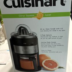 CUISINART JUICER