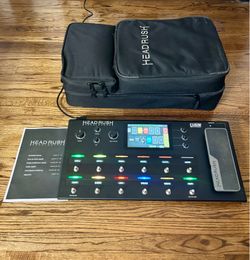 HeadRush Pedalboard Multi-effect Guitar Pedal with Backpack Case