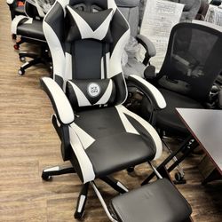 Raven Xion Gaming Chair with Ergonomic comfort High backrest with lumbar cushion with removable vibration and pillow 