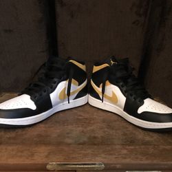 Jordan 1 Mid pollen