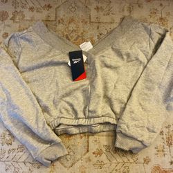 Reebok Crop Sweater 
