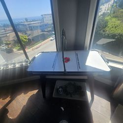 Air Hockey Table