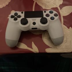 PS4 Controller 