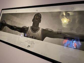 ORIGINAL SILVER NIKE MICHAEL JORDAN WINGS GIANT POSTER BULLS 23X72 RARE ORIGINAL FRAME !! AND MICHAEL JORDAN SIGN JERSEY 