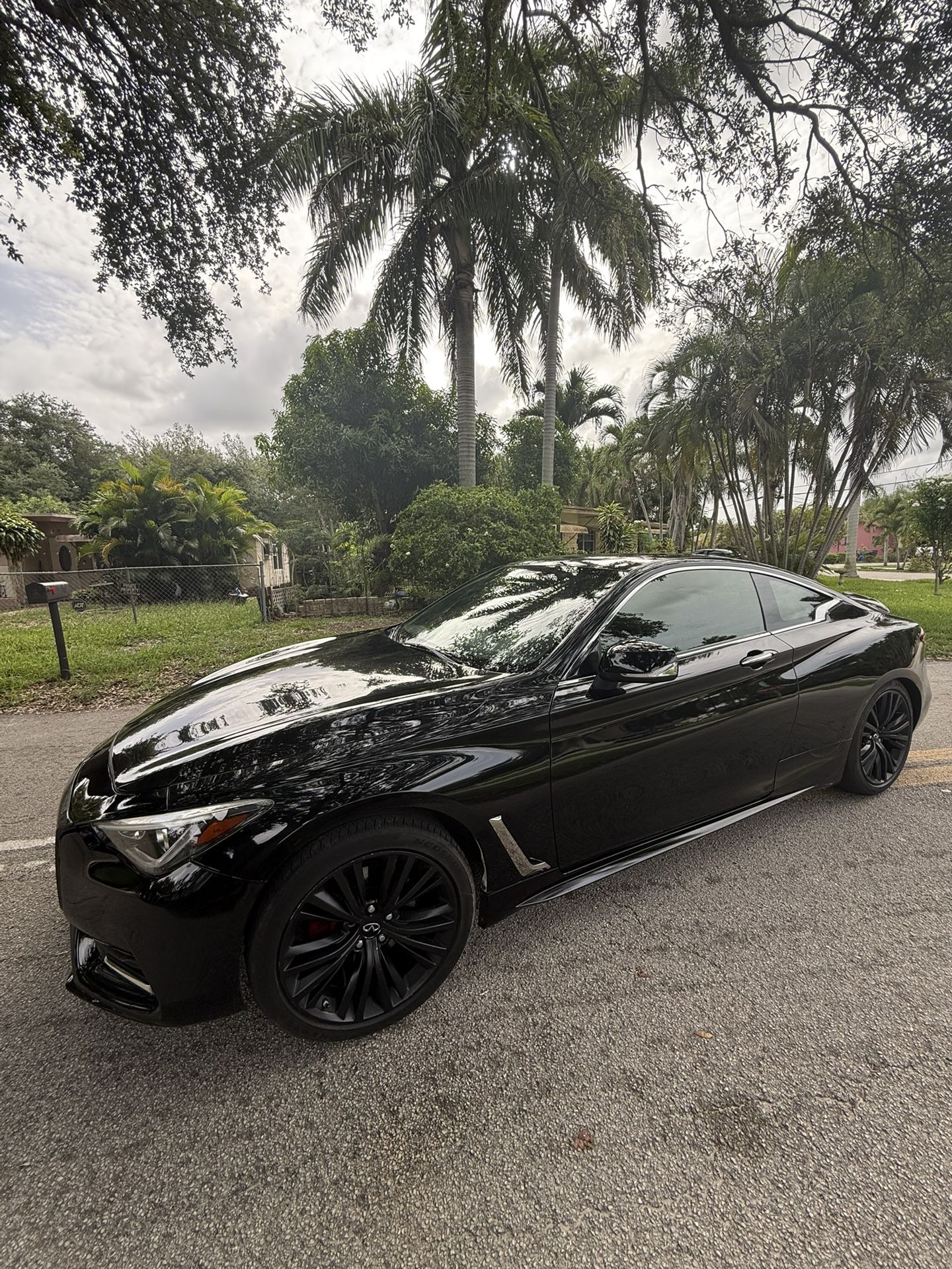 2020 Infiniti Q60