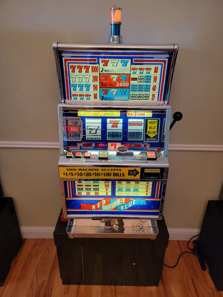 1994 IGT S Plus, Red White and Blue Slot Machine. Pinball trade wanted