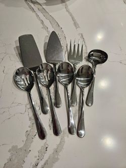 8 PC Serving Set