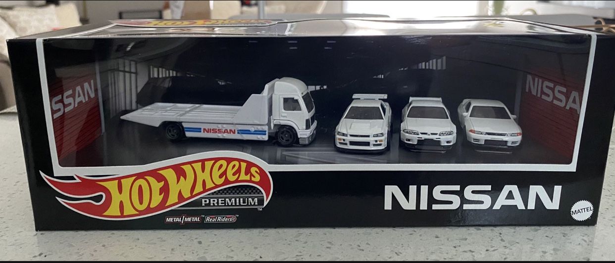 Nissan navara hot sale hot wheels