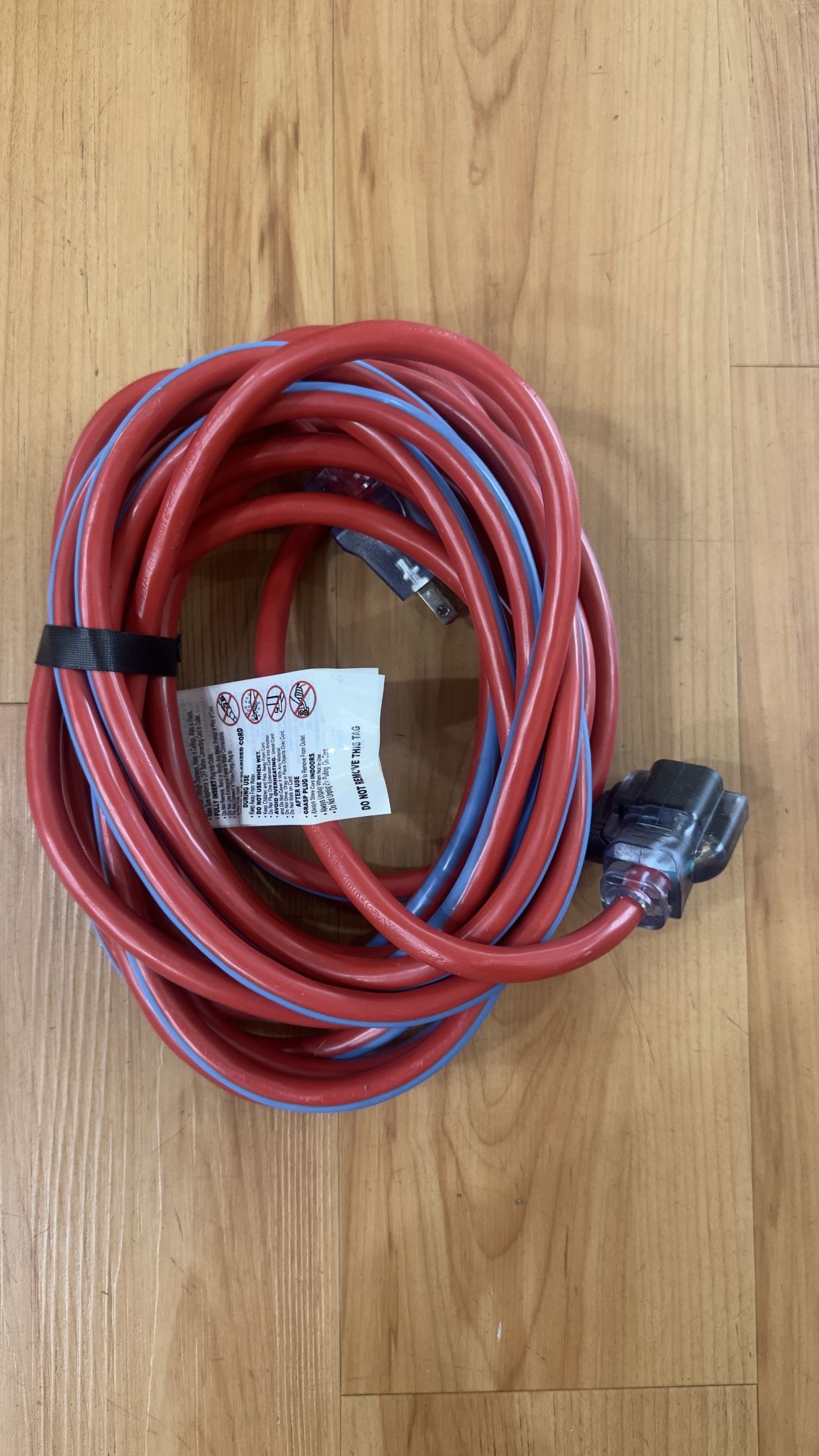 Prime KCPL507825 25ft 12/3 SJTW Jobsite Locking Extension Cord