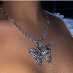 🦋✨Butterfly necklaces ✨🦋