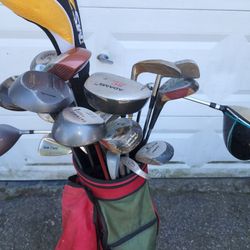 Golf Clubs With Bag. Best Offer