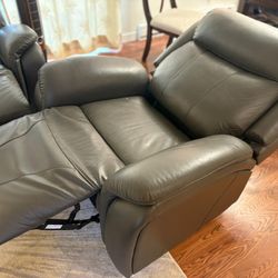 Recliner sofas 