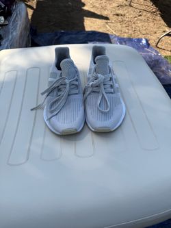 Adidas Swift Run Sneakers Light Gray