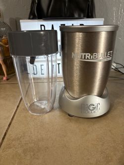 NutriBullet 900 Series Personal Blender