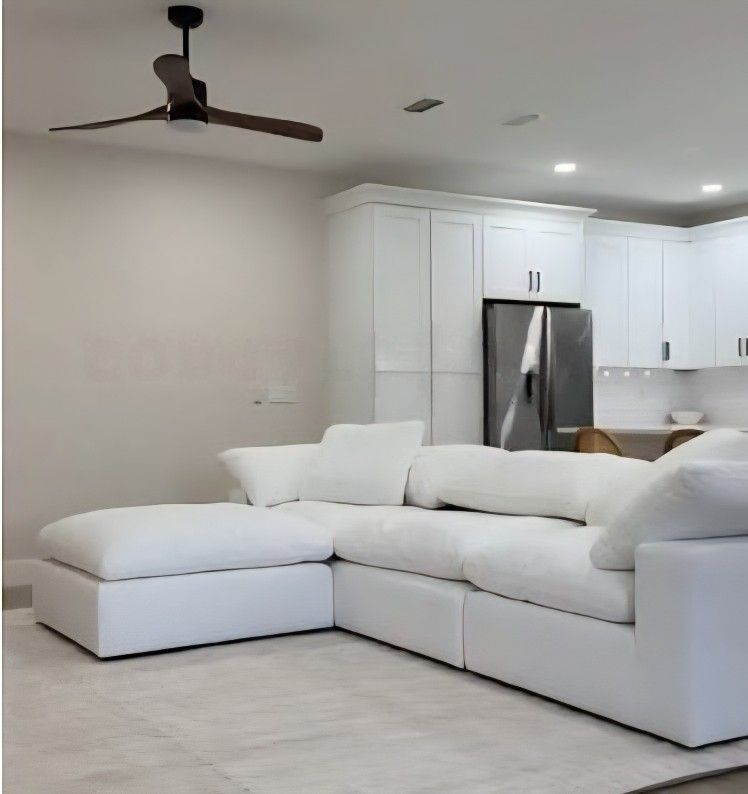 White Cloud Sofa Couch Washable And Stain Resistant Nixon 4 Segments