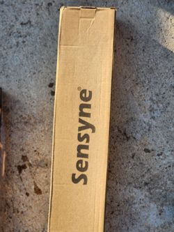 Sensyne Tripod With Remote