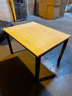 Creme Table & 2 Chairs