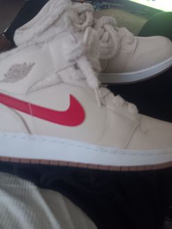 Nike Air Jordan 1 High-Top Sneakers