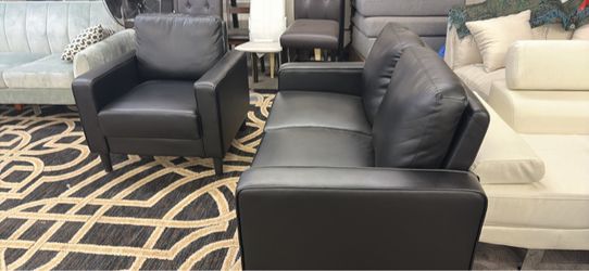 New love seat and chair set / free delivery