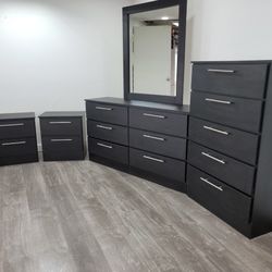 Dresser Whit Mirror,  Chest And 2 Nightstands  - Cómoda Con Espejo,  Gavetero Y 2 Mesitas De Noche 