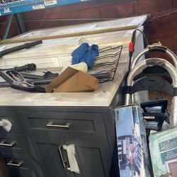 Closing Sale In North Hollywood Very Cheap 